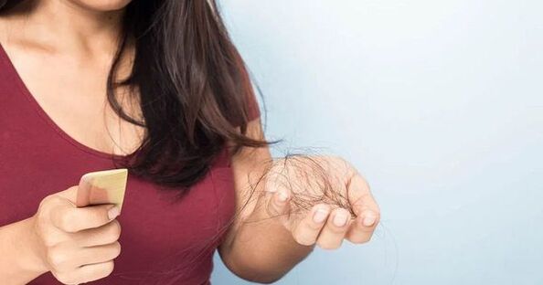Pérdida del cabello del cuero cabelludo