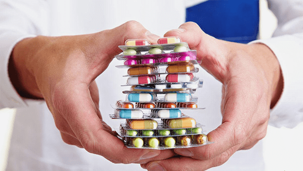 Medicamentos para tratar la calvicie de patrón masculino.